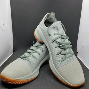 Curry 4 Low Grove Green 4501470893